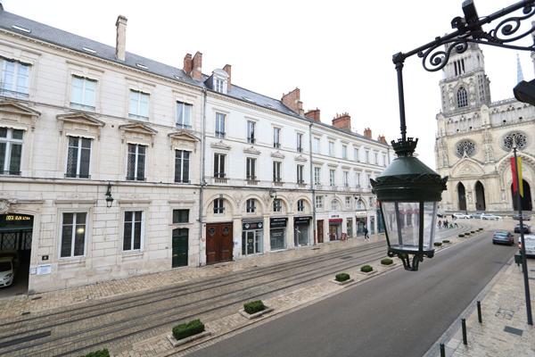 Orleans - rue Jeanne d'ARC - Appartement Orleans 2 pièce(s) 70 m2