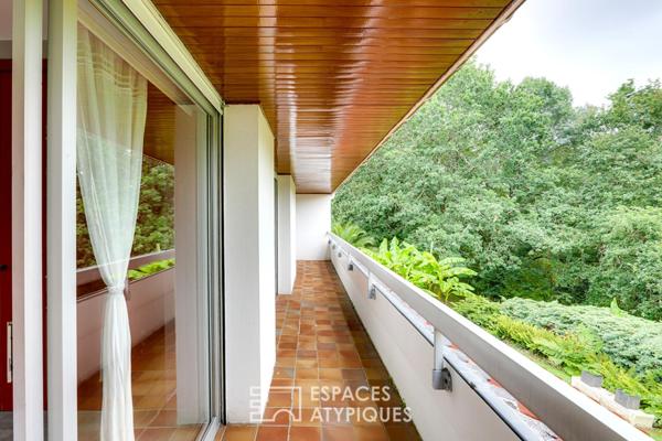 Écrin d’architecture au coeur d’une nature suspendue