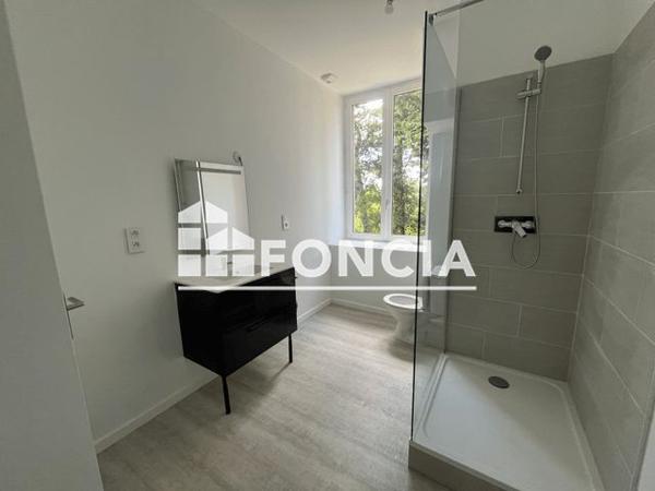 Location Appartement 2 pièces 55.01 m² - LIEU DIT LA CLARTE Kerlaz 29100