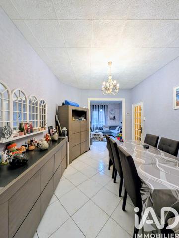 Maison à vendre 6 pièces 114 m² Saint-Quentin