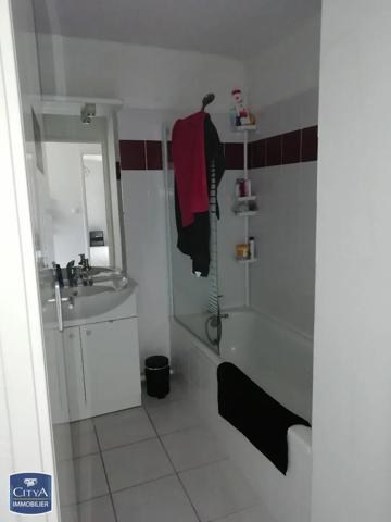 Appartement à louer 2 pièces 49.65m² Moissac (82200)