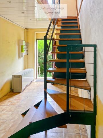 OYONNAX (01100) - PROPRIÉTÉ COMPRENANT PLUSIEURS BÂTIMENTS - 6720 m2 DE TERRAIN