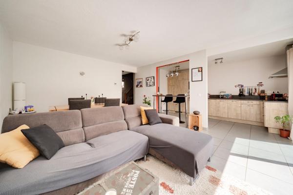 Magnifique maison avec 3 chambres, garage et jardin