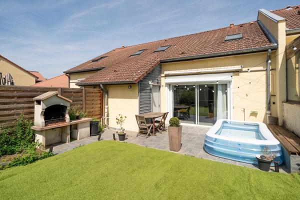 Magnifique maison avec 3 chambres, garage et jardin
