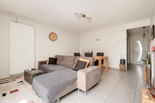 Magnifique maison avec 3 chambres, garage et jardin