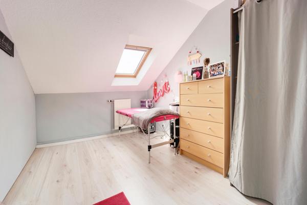 Magnifique maison avec 3 chambres, garage et jardin