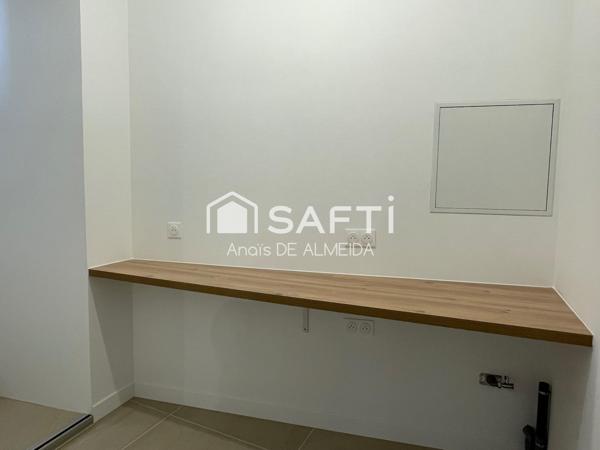 Posez vos valises dans cette maison entièrement rénovée, lumineuse et prête à vivre !