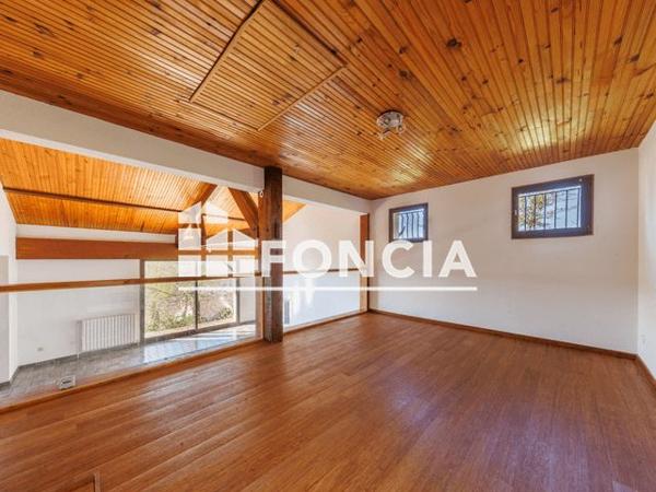 À vendre Maison 8 pièces 167 m² - Mur-sur-allier 63111