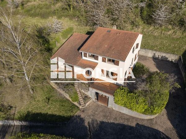 À vendre Maison 8 pièces 167 m² - Mur-sur-allier 63111