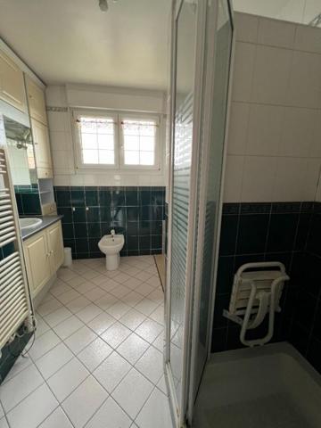 Maison 5 chambres centre Gournay en Bray