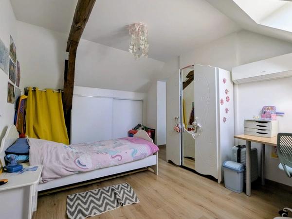 Maison à vendre 7 pièces AUBIGNE RACAN (72)