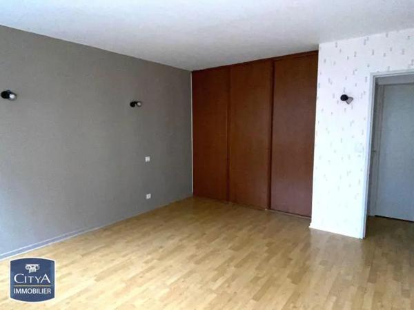 Appartement à louer 2 pièces 59.17m²