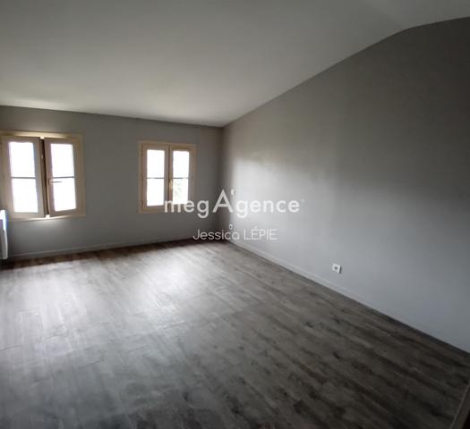 Immeuble à NIORT, 79000 - 202m²