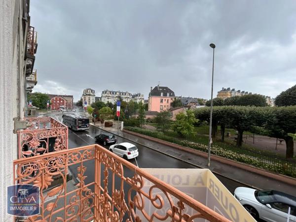 Appartement à louer 3 pièces 83m²