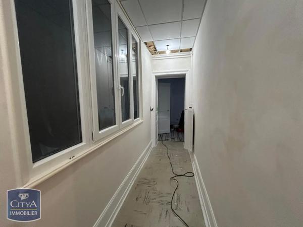 Appartement à louer 3 pièces 83m²