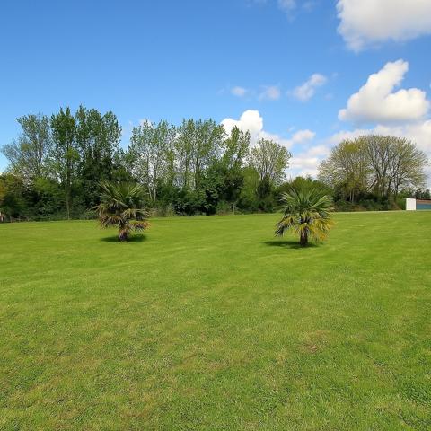 Terrain Cherveux 825 m2