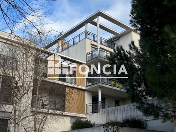 Location Appartement 3 pièces 67 m² - 53 CHEMIN DES HERMIERES Francheville 69340