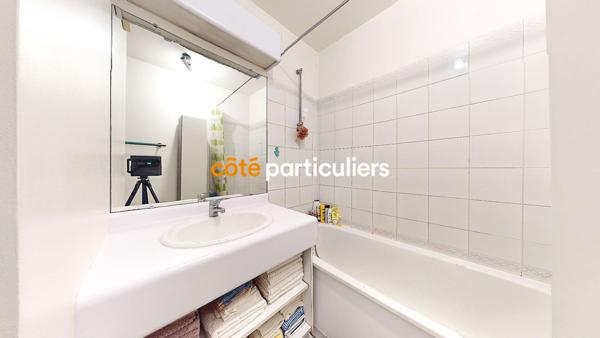 Vente Appartement70 m² - 3 Pièces - MONTIGNY LE BRETONNEUX (78180)