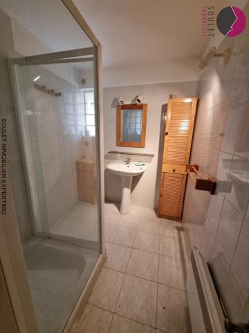 Bédoin (84410) Maiosn de village avec garage Bedoin centre