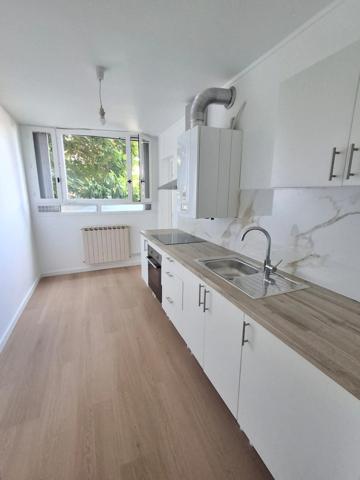 Beau T2 de 55 m² avec terrasse, lumineux et entièrement rénové à ANGLET (64)