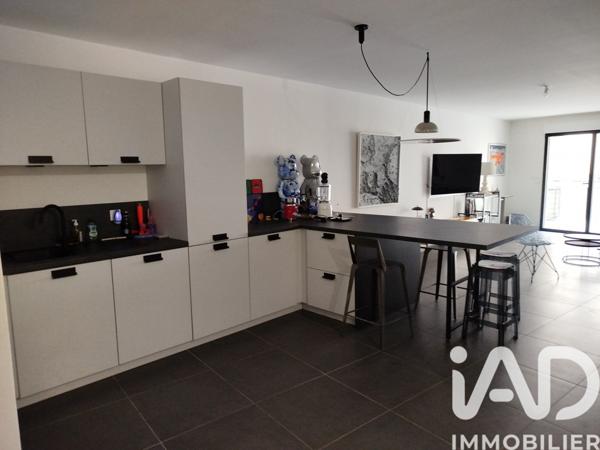 Appartement à vendre 3 pièces 81 m² Nîmes-Saint-Césaire