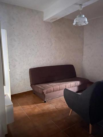 Vente                                                      Maison de village
                        
                     3 pièces                      64 m2                     à Espira-de-l'Agly