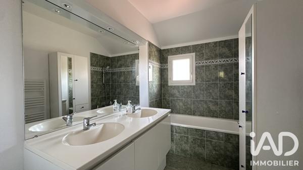 Maison à vendre 6 pièces 126 m² Longjumeau