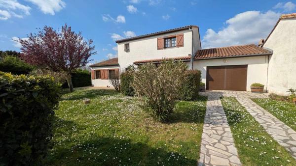 Maison à vendre 6 pièces de 144 m²