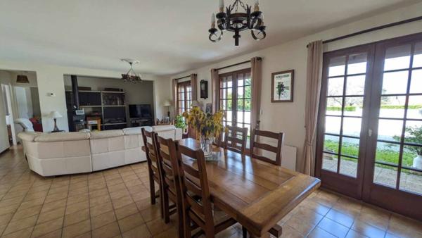 Maison à vendre 6 pièces de 144 m²