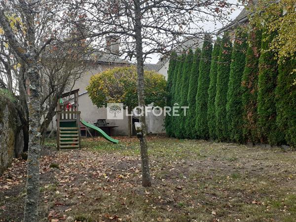 Achat maison Allanche - 9 pièce(s) - 175 m² - 169 000 €