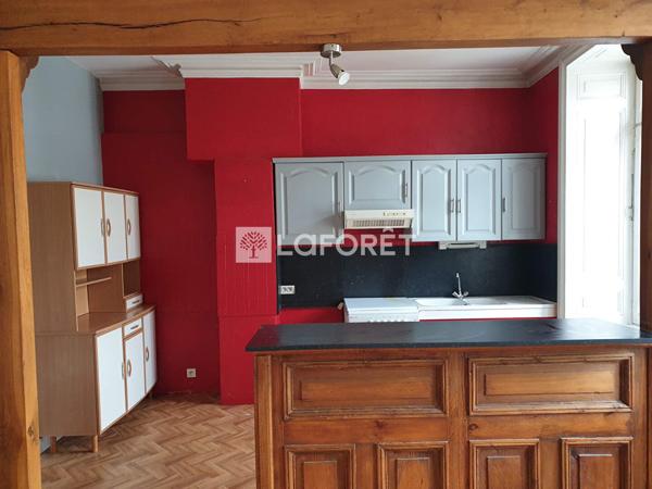 Achat maison Allanche - 9 pièce(s) - 175 m² - 169 000 €