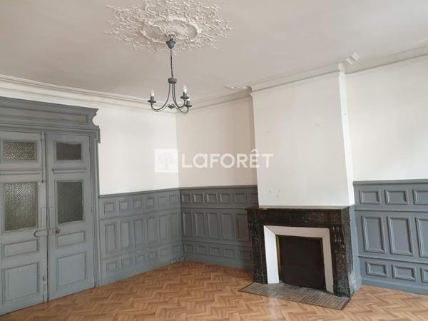 Achat maison Allanche - 9 pièce(s) - 175 m² - 169 000 €