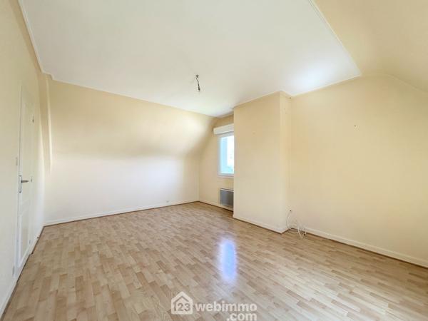 Maison 84 m² à Ploubezre 22300