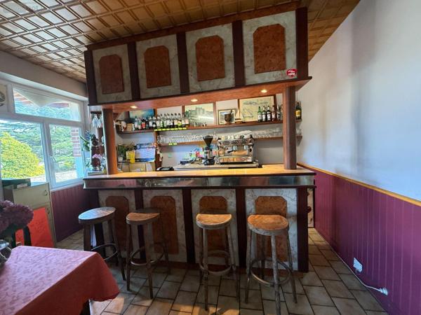 Immeuble à vendre à Plestin-les-Grèves dans les Côtes-d'Armor (22310), ref : 22095IMMR229