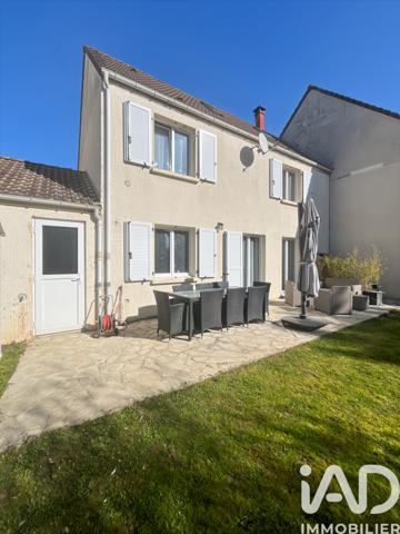 Maison à vendre 5 pièces 118 m² Moissy-Cramayel