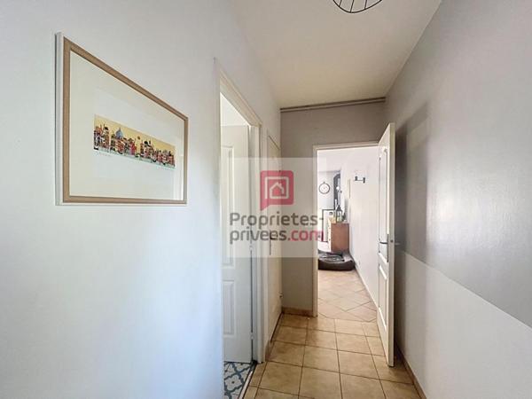 Maison 5 chambres et 1 garage attenant