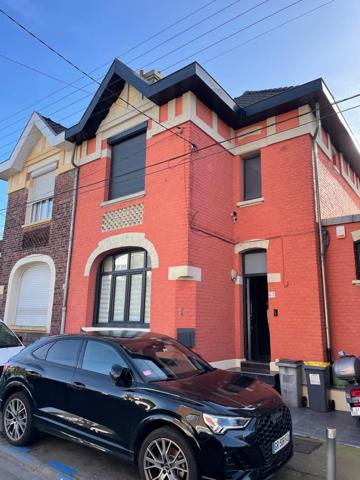 Marcq-en-Barœul (59700) EXCLUSIVITÉ – MAISON FAMILIALE HAUT DE GAMME – 140 m² – 4 CHAMBRES – TERRASSE 50 m² – JARDIN 150 m² – MARCQ-EN