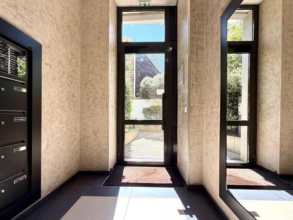 Appartement Aubervilliers 1 pièce(s) 26.88 m2
