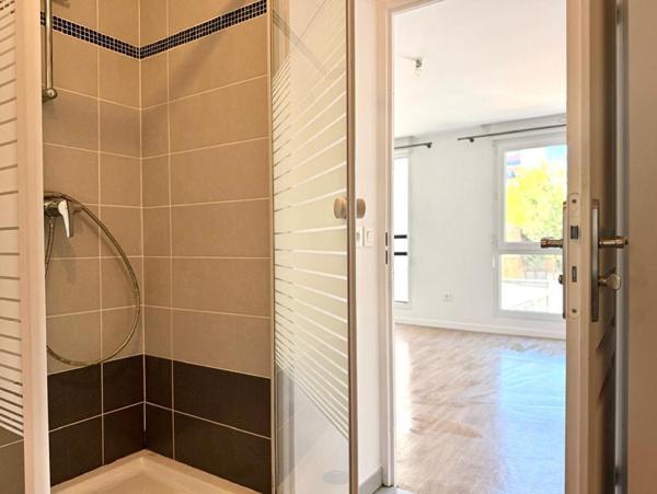 Appartement Aubervilliers 1 pièce(s) 26.88 m2
