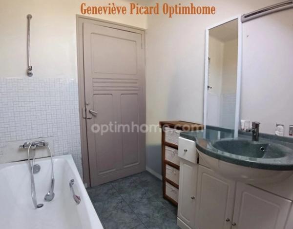 A vendre à Evellys : maison de 100 m2 au coeur de Moustoir-Remungol sur un terrain à bâtir de 1000 m2