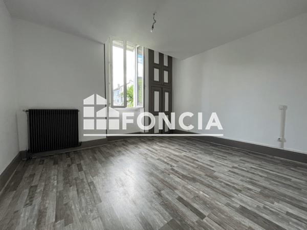 Location Appartement 3 pièces 73 m² - 38 ROUTE DE LYON Boulazac 24750