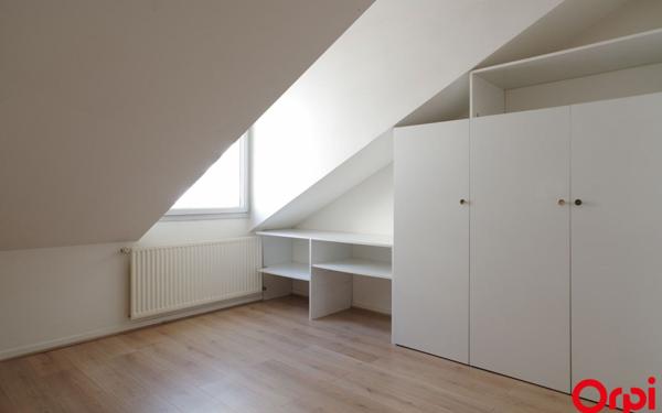 Appartement à louer    2 pièces •  Lyon 8