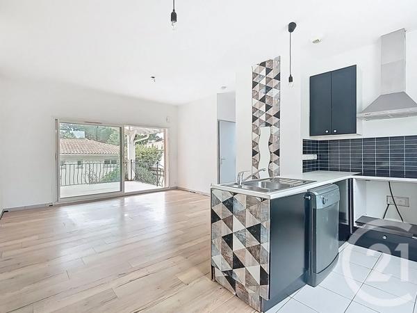 Appartement F3 à vendre  3 pièces - 63,47 m 2   SEIGNOSSE  - 40