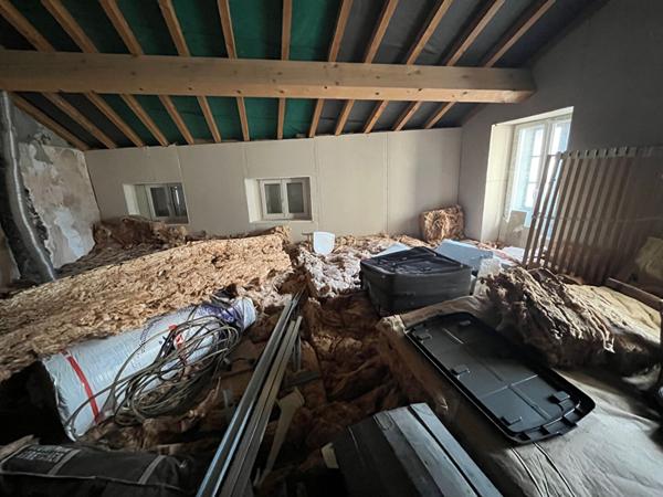 A VENDRE LAVELANET MAISON DE VILLE T4 HABITABLE ET DIVISIBLE