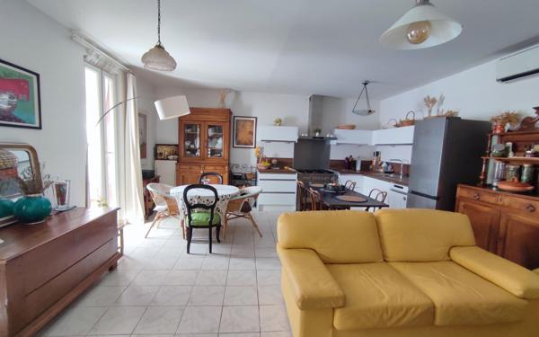 Maison à vendre    3 pièces •  Montagnac