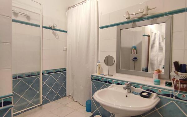 Maison à vendre    3 pièces •  Montagnac