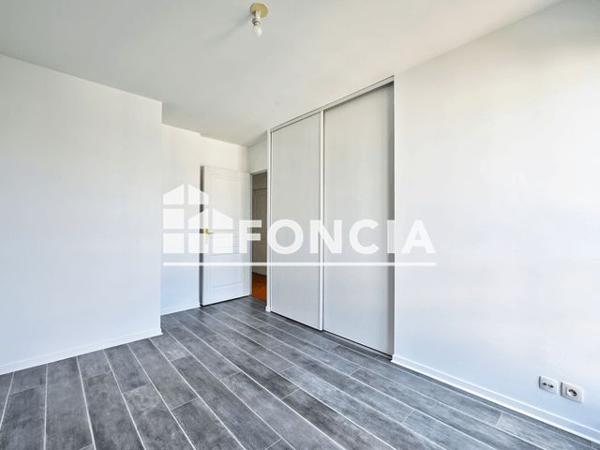 À vendre Appartement 3 pièces 58 m² - Saint-cyr-l'école 78210