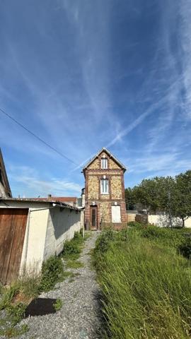 Maison de ville – Secteur recherché – Fort potentiel (1er permis accordé)