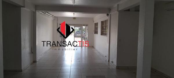 Grand local à usage commercial et/professionnel rdc Cayenne