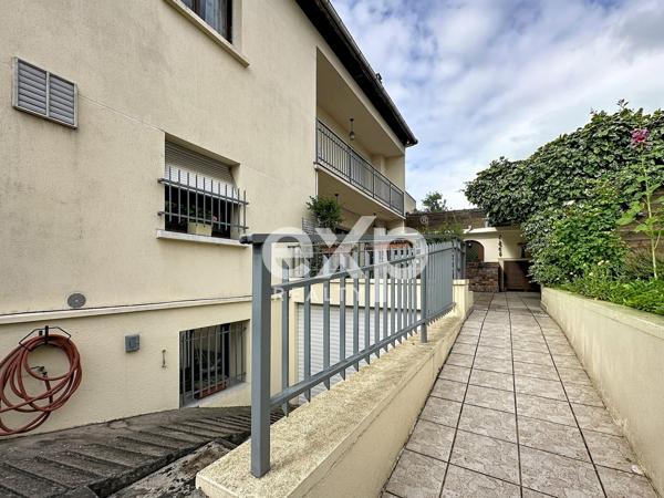 Maison 177m2 avec sous-sol 115m2, Saint-Denis